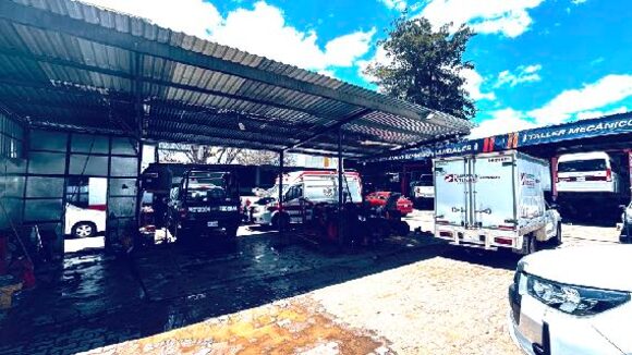 Patio techado — Servicio Bardales
